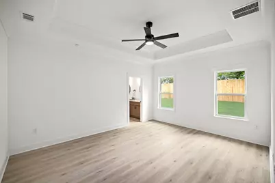 301 Goldenrod Court, Niceville, FL 32578 - Photo 5