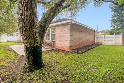 98 Point Comfort Road, Mary Esther, FL 32569 - Photo 43