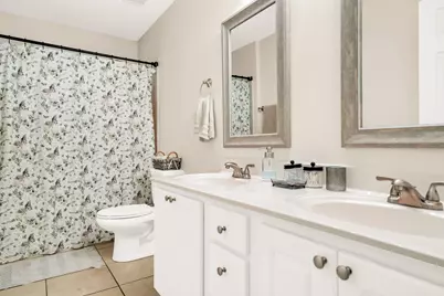 98 Point Comfort Road, Mary Esther, FL 32569 - Photo 25