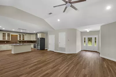 3161 Haylee Lane, Crestview, FL 32539 - Photo 9