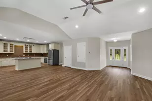 3161 Haylee Ln, Crestview, FL 32539 - Photo 9