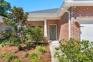 1436 Hickory St, Niceville, FL 32578 - Photo 3