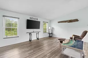 625 Malaga Pl, Panama City Beach, FL 32413 - Photo 5