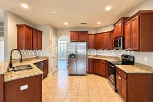 3445 Brownstone Rd, Crestview, FL 32539 - Photo 9