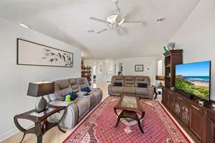 4810 Kitty Hawk Cir, Gulf Breeze, FL 32563 - Photo 5