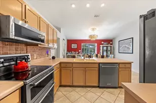 4810 Kitty Hawk Cir, Gulf Breeze, FL 32563 - Photo 7