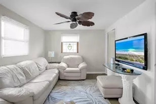 118 E Lakeshore Dr, Panama City Beach, FL 32413 - Photo 31