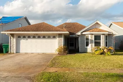 511 Woodland Park Circle, Mary Esther, FL 32569 - Photo 1