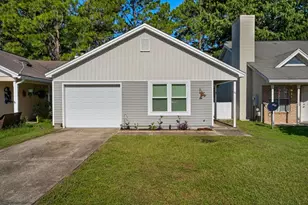 10 Carie Way, Valparaiso, FL 32580 - Photo 1