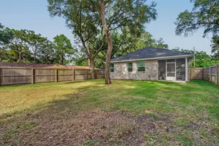 217 Fir Ave, Niceville, FL 32578 - Photo 37