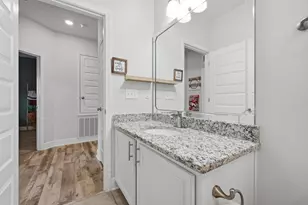 8110 Stream Ridge Rd, Pensacola, FL 32526 - Photo 51