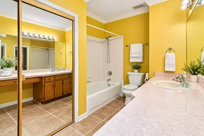 1567 Meadowbrook Court, Niceville, FL 32578 - Photo 19