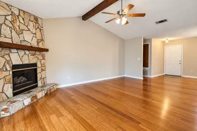 1567 Meadowbrook Court, Niceville, FL 32578 - Photo 3
