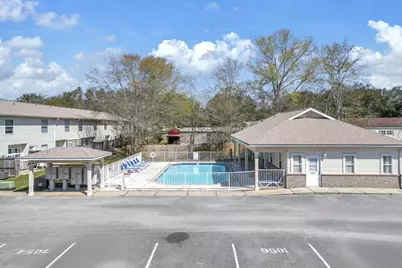 1856 Shay-Lin Court #B8, Niceville, FL 32578 - Photo 5