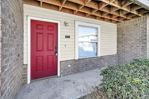 1856 Shay-Lin Ct, Niceville, FL 32578 - Photo 3