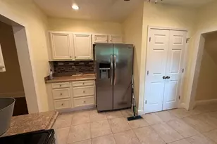 398 S Spring St, Crestview, FL 32536 - Photo 11