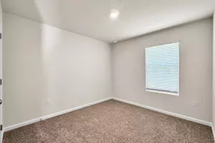 3135 Van Day Way, Crestview, FL 32539 - Photo 9