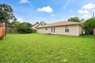 210 Water Oak Ln, Crestview, FL 32539 - Photo 31