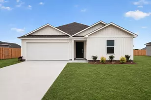 79 Bay Spgs Blvd, Defuniak Springs, FL 32435 - Photo 1
