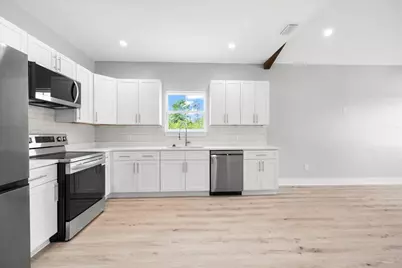 3708 E 7th Street, Springfield, FL 32401 - Photo 23