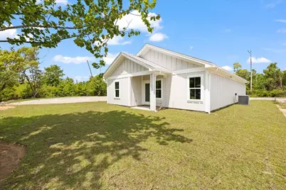 3708 E 7th Street, Springfield, FL 32401 - Photo 5