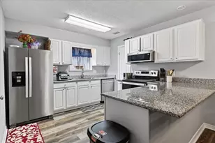 126 Summit Ct, Niceville, FL 32578 - Photo 13