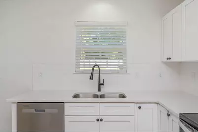3869 Second Avenue, Laurel Hill, FL 32567 - Photo 11