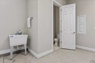 266 Florida Ave, Valparaiso, FL 32580 - Photo 51