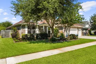 61 Brighton Cv, Freeport, FL 32439 - Photo 3