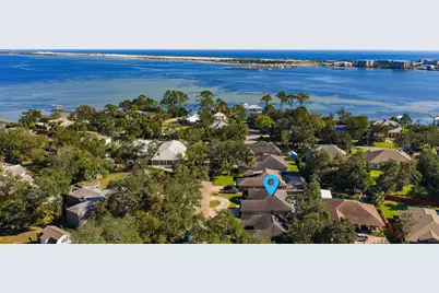 38 SE Pryor Road, Fort Walton Beach, FL 32548 - Photo 9