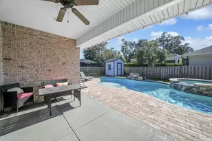 38 SE Pryor Rd, Fort Walton Beach, FL 32548 - Photo 11