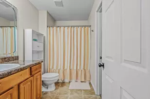 327 Lakeview Dr, Crestview, FL 32536 - Photo 23