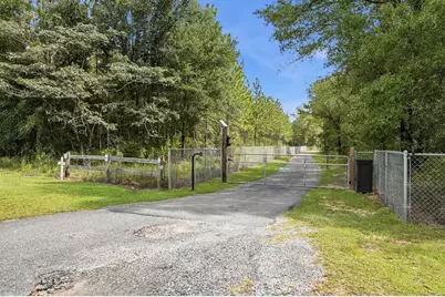 6019 Old River Road, Baker, FL 32531 - Photo 5