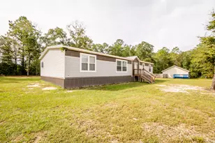115 W Orange Blossom Ave, Defuniak Springs, FL 32433 - Photo 1