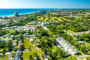 9003 Banyan Beach Dr, Panama City Beach, FL 32408 - Photo 5