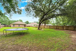 1412 Hickory St, Niceville, FL 32578 - Photo 27