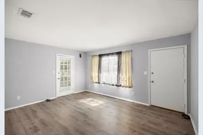 354 Chicago Avenue, Valparaiso, FL 32580 - Photo 7