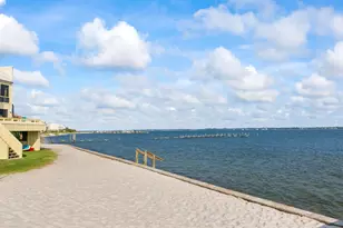 8520 Gulf Blvd, Navarre, FL 32566 - Photo 3