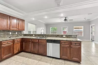 118 NW Jonquil Avenue, Fort Walton Beach, FL 32548 - Photo 7