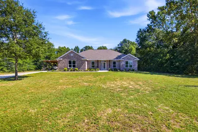 6125 Clover Street, Crestview, FL 32539 - Photo 11
