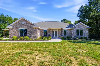 6125 Clover Street, Crestview, FL 32539 - Photo 1