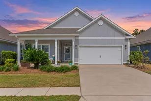 529 Lightning Bug Ln, Freeport, FL 32439 - Photo 1