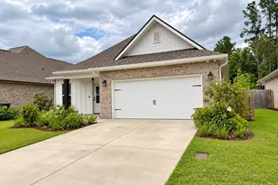 115 E Apollo Ave, Freeport, FL 32439 - Photo 1