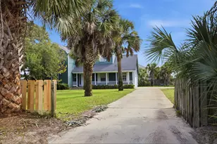 700 Sailfish Dr, Fort Walton Beach, FL 32548 - Photo 41