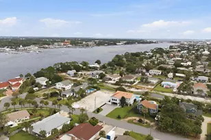700 Sailfish Dr, Fort Walton Beach, FL 32548 - Photo 37