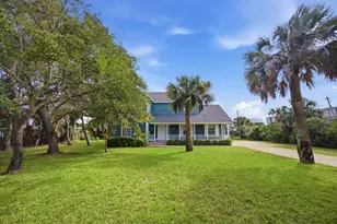 700 Sailfish Dr, Fort Walton Beach, FL 32548 - Photo 1