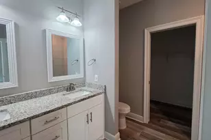2263 Hadleigh Hills Ct, Navarre, FL 32566 - Photo 13
