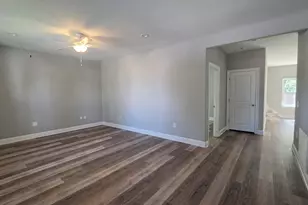 2263 Hadleigh Hills Ct, Navarre, FL 32566 - Photo 3