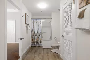 950 E Hwy 98, Destin, FL 32541 - Photo 25