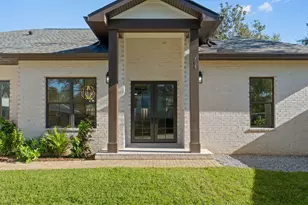 708 Forest St, Destin, FL 32541 - Photo 7